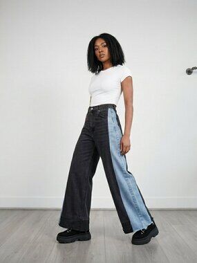 Color Block Wide Leg Jeans (Size 28) – Rare Edgy Style